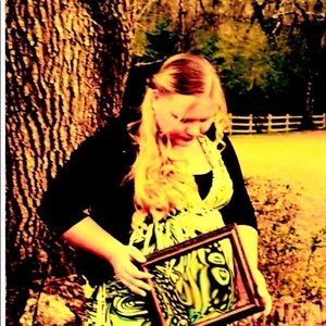 Meet your Posher, Carrie